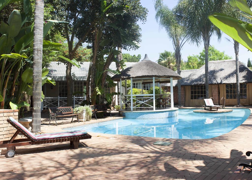 Summerview Guest Lodge Johannesburg Exteriör bild