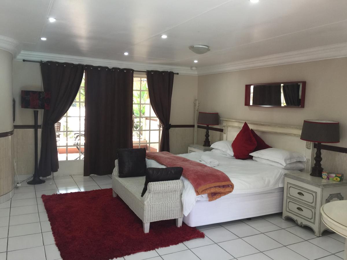 Summerview Guest Lodge Johannesburg Exteriör bild